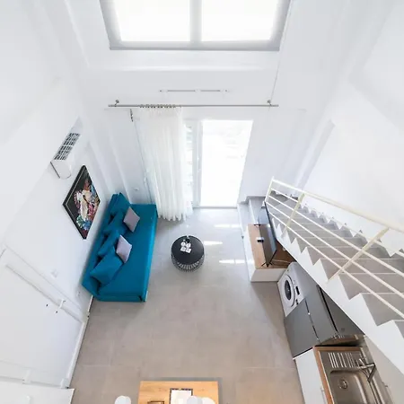 Kleoniki & Irida Residential Complexes アパート *