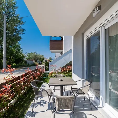 Kleoniki & Irida Residential Complexes