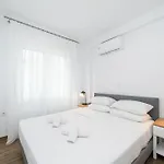 Kleoniki Residential Complex Appartement