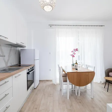 Апартаменты Kleoniki & Irida Residential Complexes