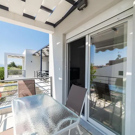 Kleoniki & Irida Residential Complexes דירה