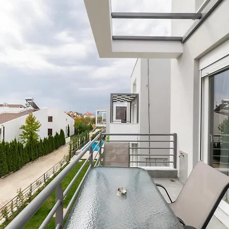 Kleoniki & Irida Residential Complexes