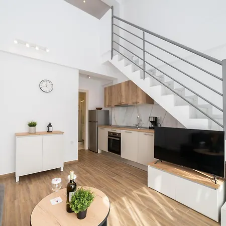 Апартаменты Kleoniki & Irida Residential Complexes Офринио