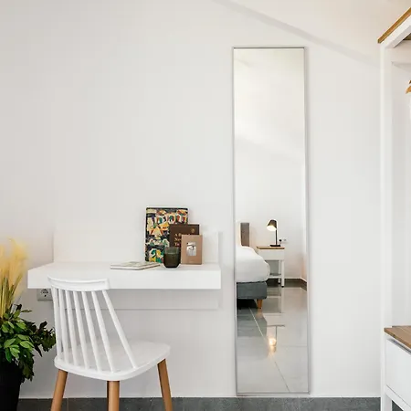 Kleoniki & Irida Residential Complexes *