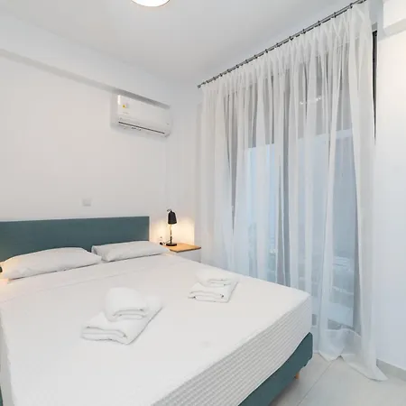 Kleoniki & Irida Residential Complexes Ofrinion