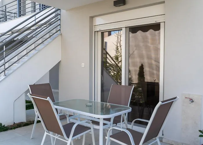 Kleoniki & Irida Residential Complexes