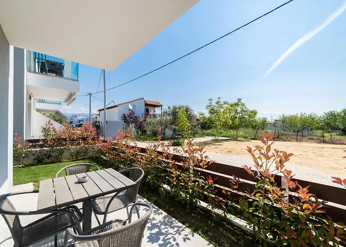 Kleoniki & Irida Residential Complexes *