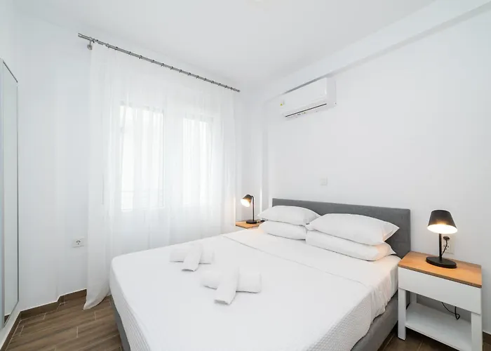 Kleoniki & Irida Residential Complexes Appartement