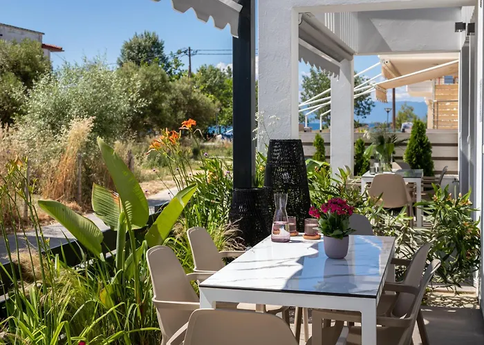 Kleoniki & Irida Residential Complexes